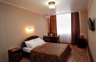 Гостиница Гостиничный Комплекс Лада-Восход Тольятти Стандартный двухместный номер с 1 кроватью или 2 отдельными кроватями-6