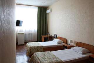 Гостиница Гостиничный Комплекс Лада-Восход Тольятти Бюджетный двухместный номер с 1 кроватью или 2 отдельными кроватями-3